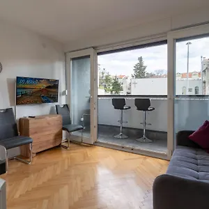 Royal Luxe Apartment